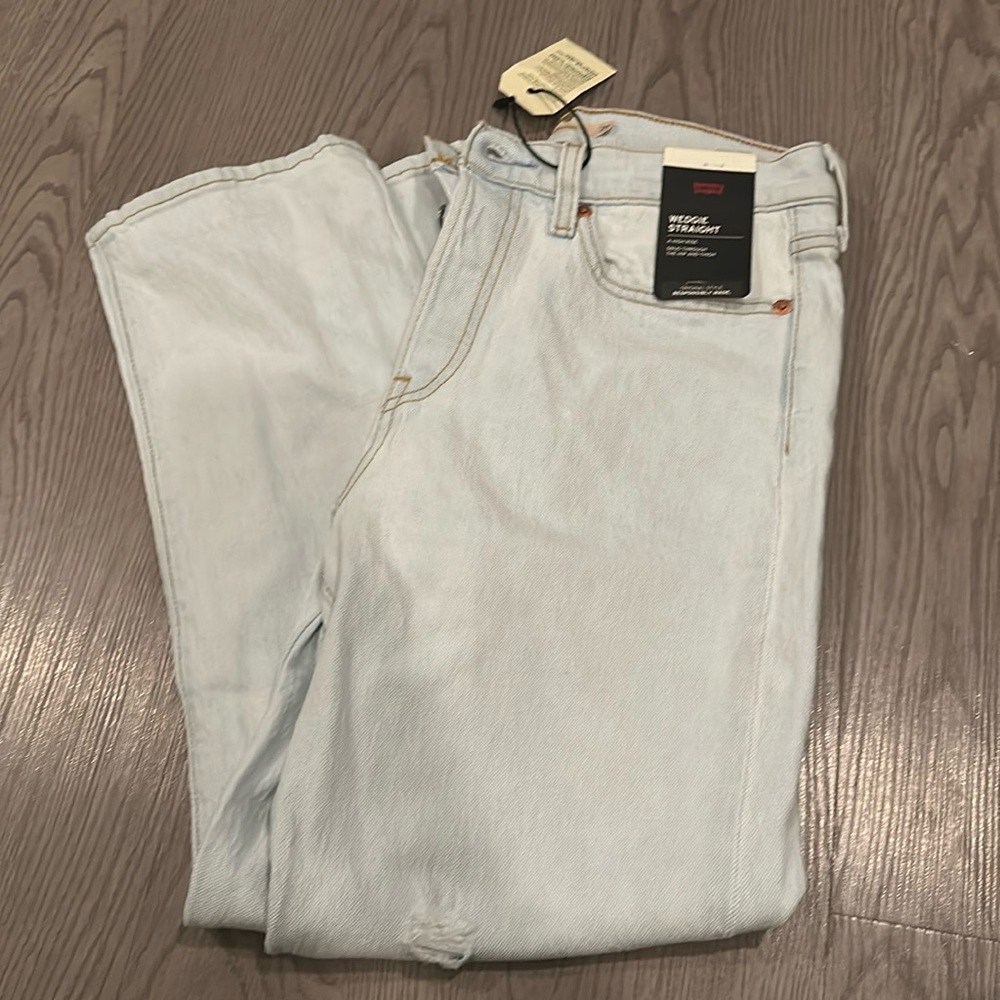 Levi Jeans (NWT)
